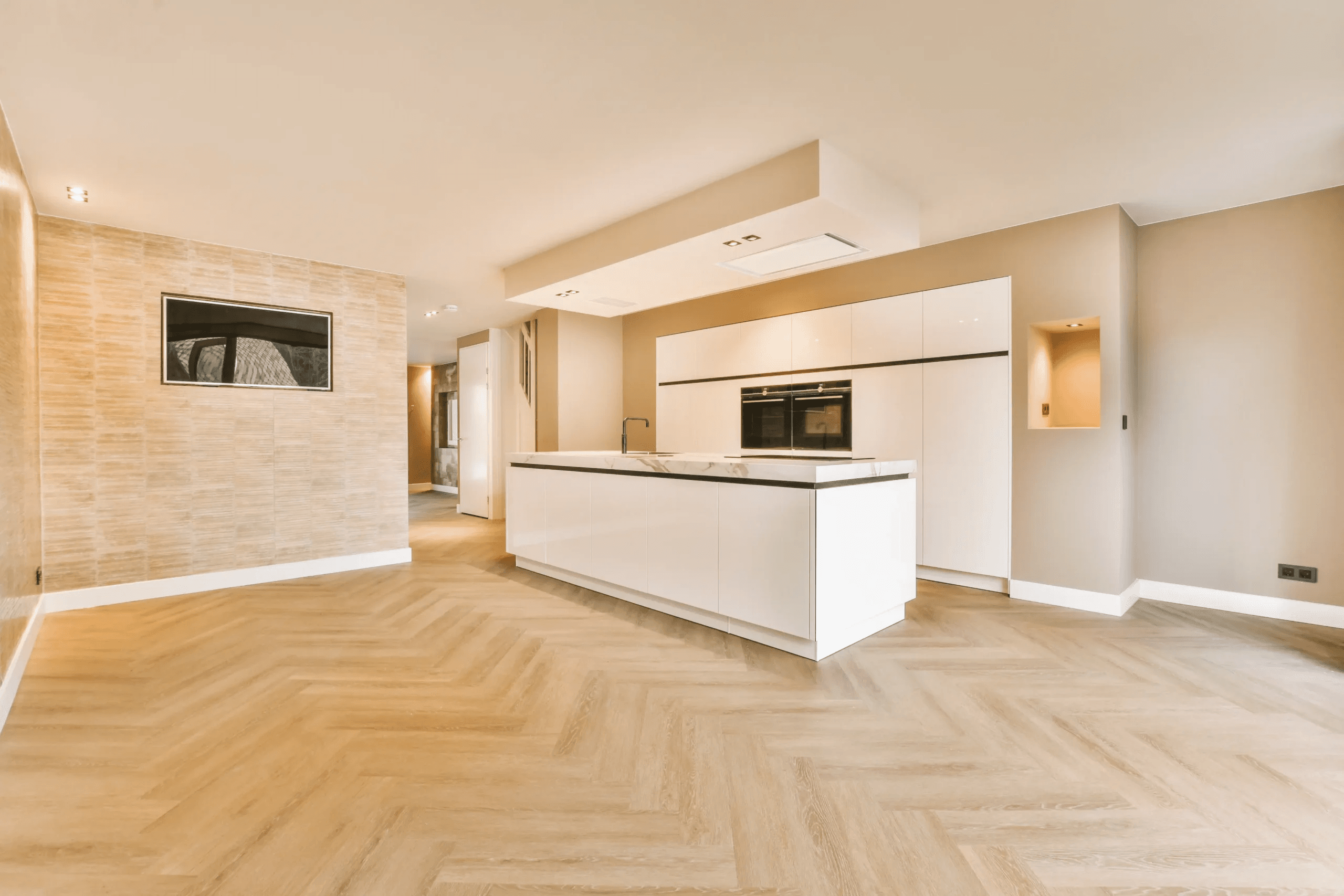 Spacious contemporary living room with large-format porcelain tile flooring