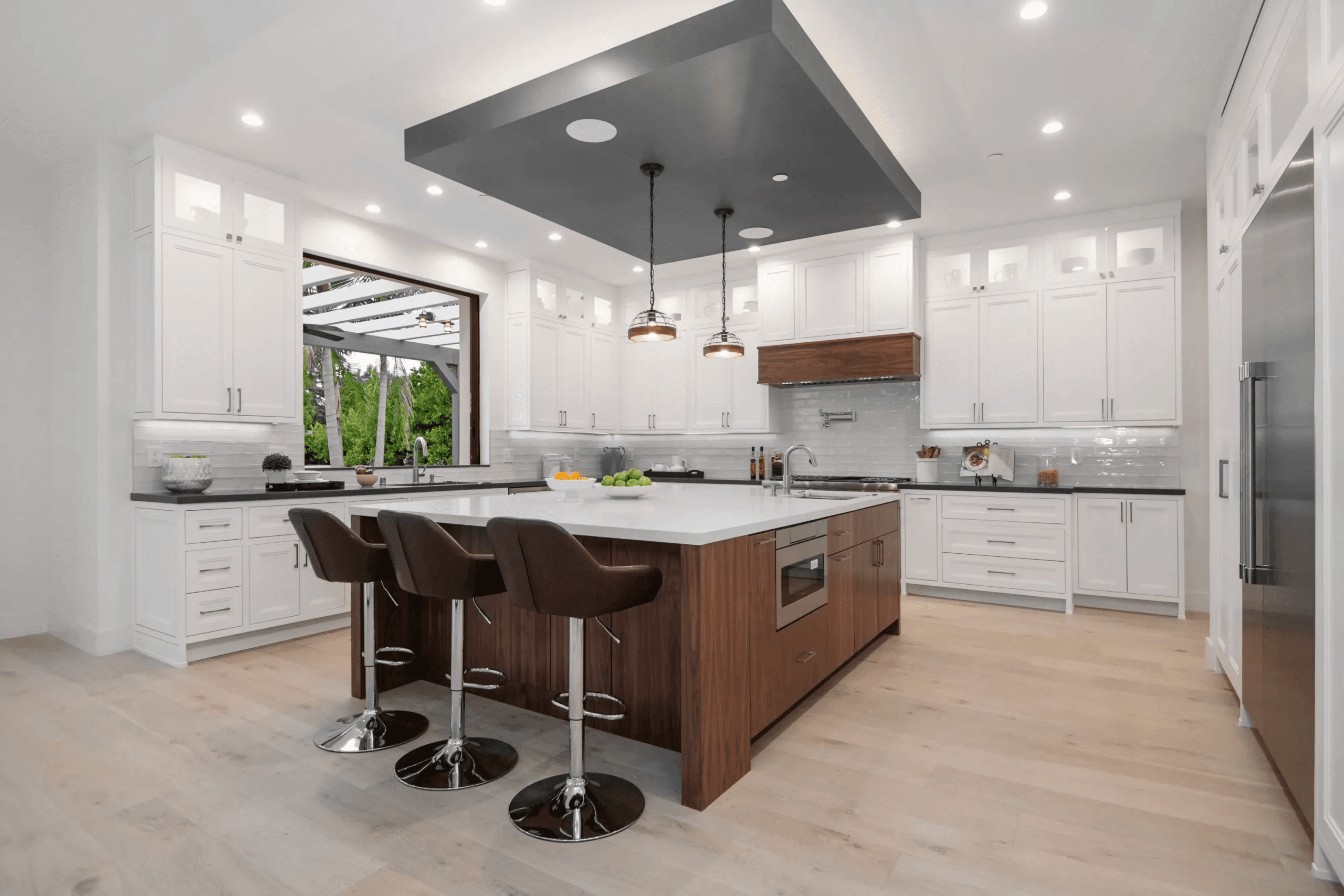 Luxury kitchen dining area and breakfast bar